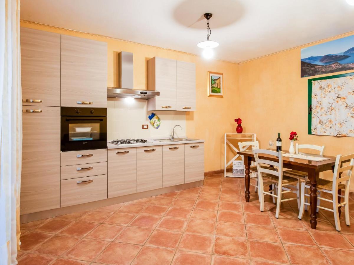 Beautiful Chalet With Swimming Pool In Lombardy Villa Marone Exterior photo