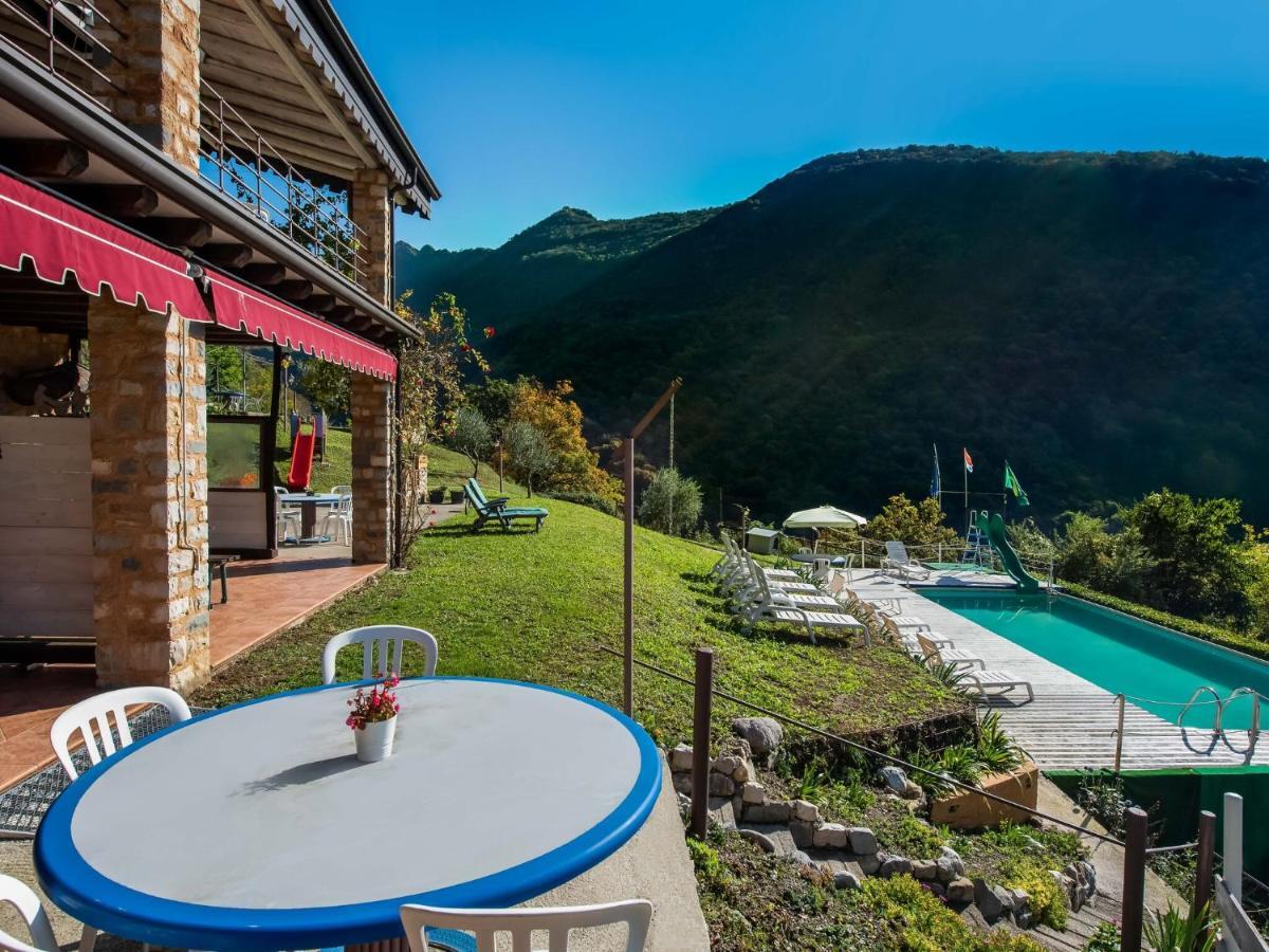 Beautiful Chalet With Swimming Pool In Lombardy Villa Marone Exterior photo