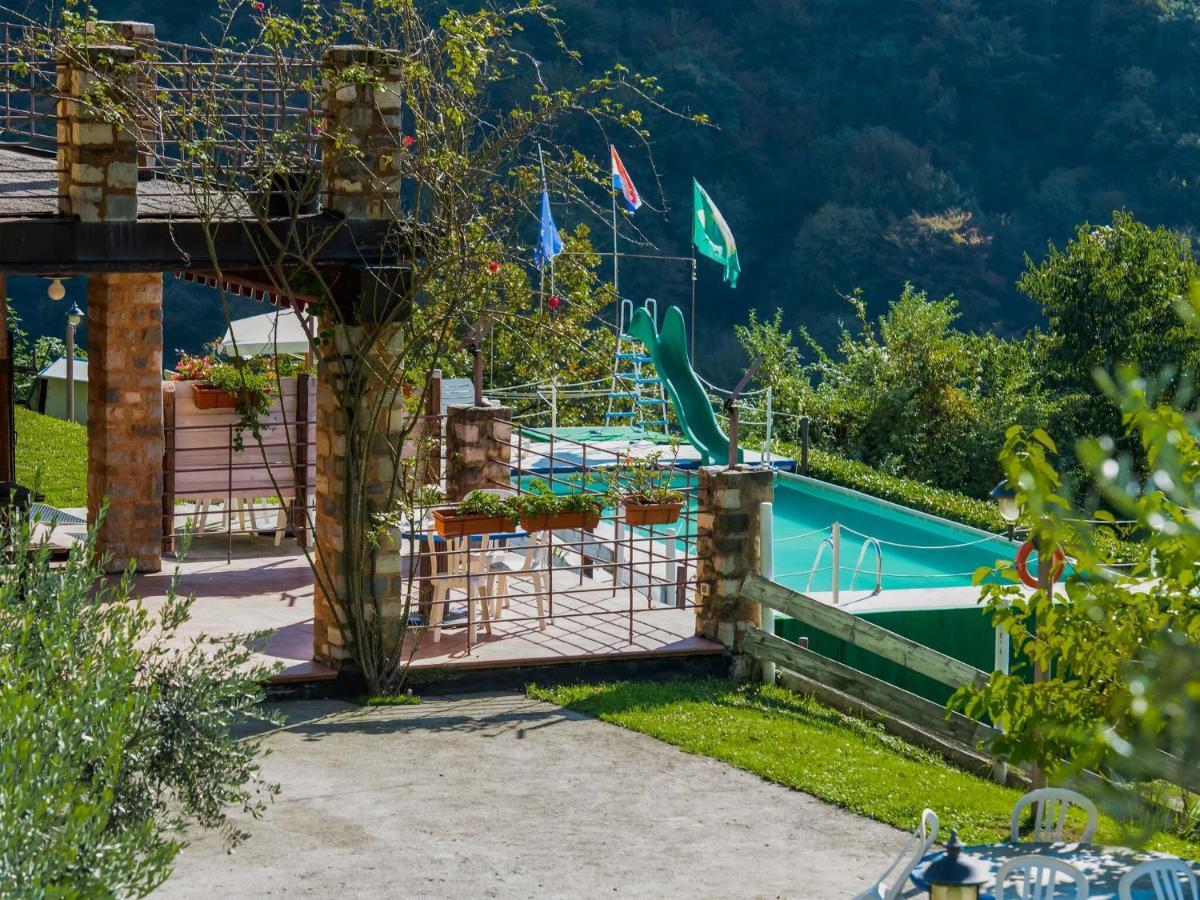 Beautiful Chalet With Swimming Pool In Lombardy Villa Marone Exterior photo